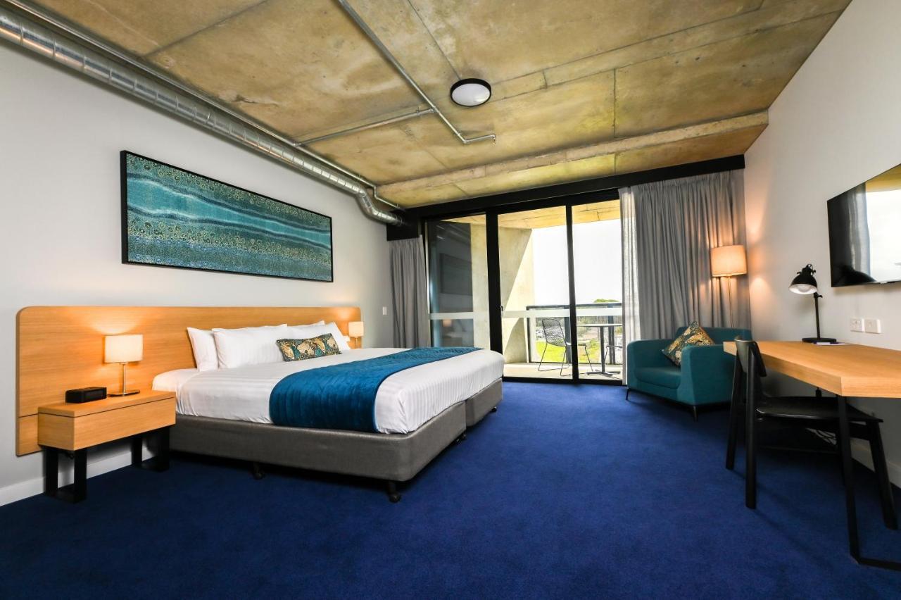 Nesuto Curtin Perth Hotel Exterior photo